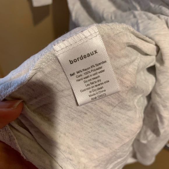 Bordeaux chiffon-trimmed scoopneck shirt in light grey - Picture 8 of 9